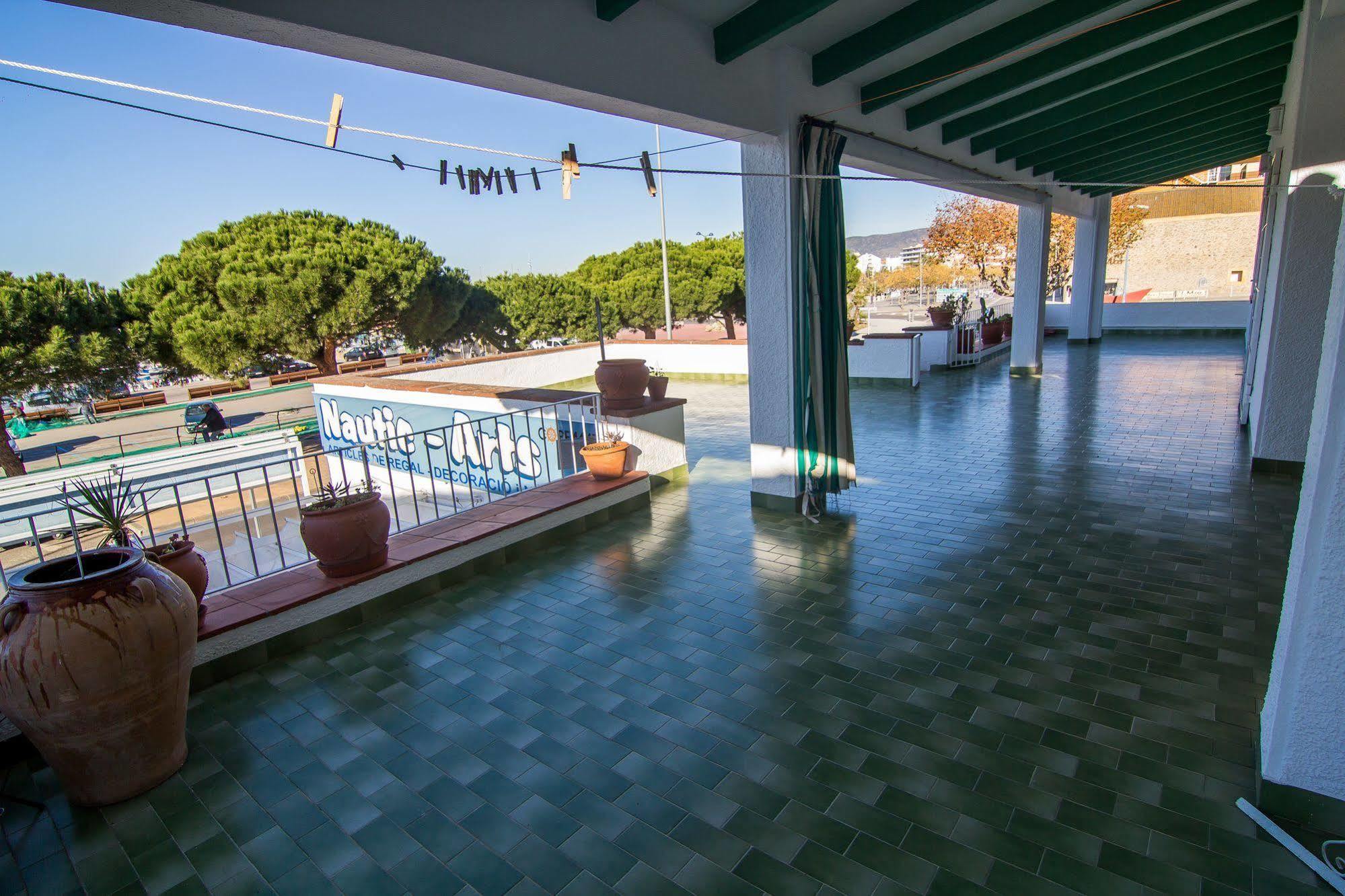 Villa Agi Casa Puerto Roses Esterno foto